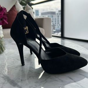 Suede Michael Kors pumps
